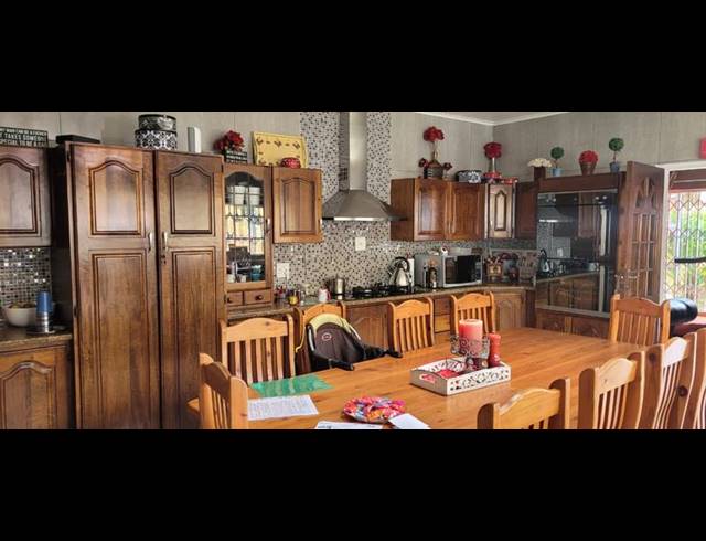 4 BEDROOM HOUSE FOR SALE IN NEW REDRUTH